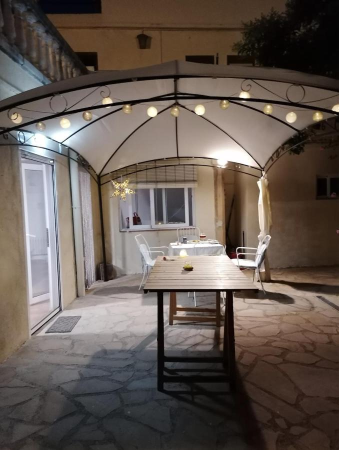 הוילה מונבלאן Cal Pere De L'Onclet מראה חיצוני תמונה